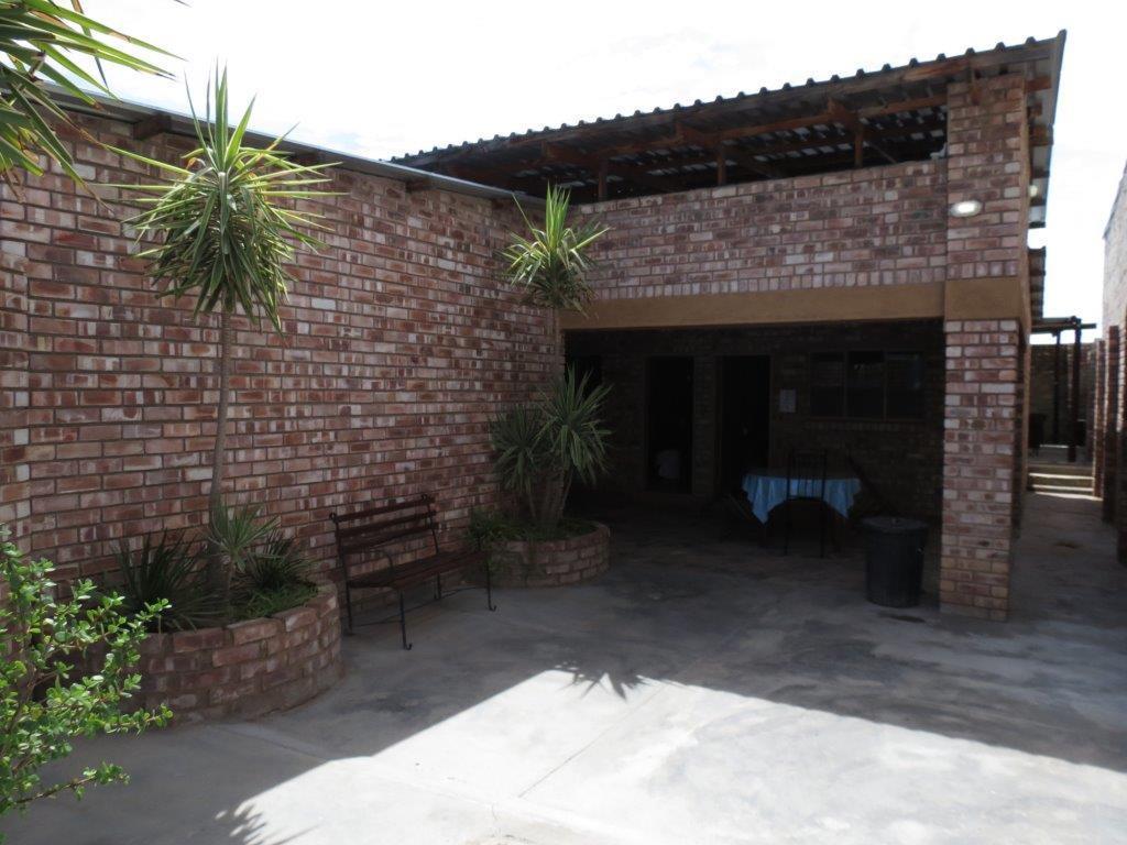 Melissa'S Guest House Kamanjab 外观 照片