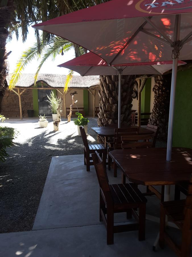Melissa'S Guest House Kamanjab 外观 照片